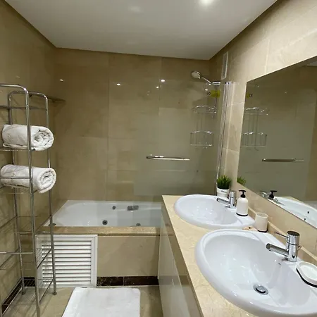 Apartment Golf, Relax And Explore Manilva